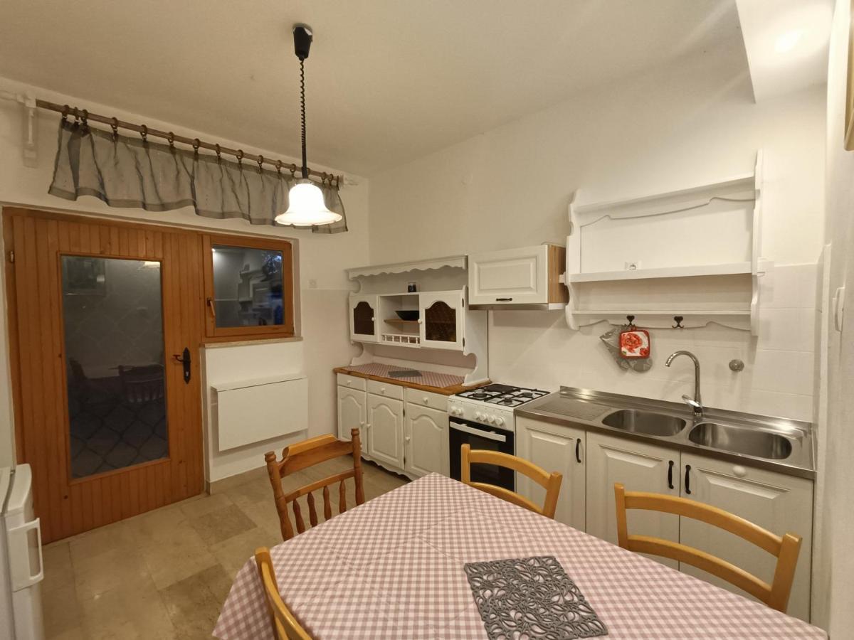 Apartment Pletikos Premantura Kültér fotó